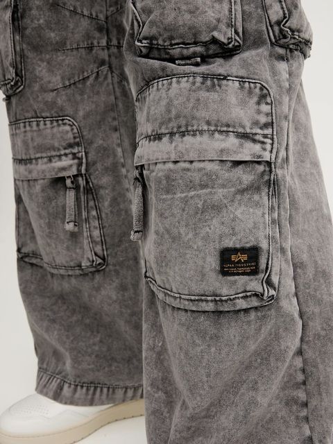 Alpha Industries jeansy