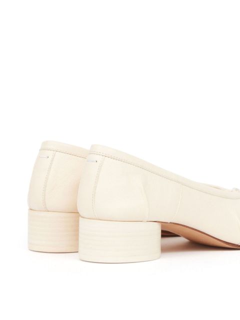 Maison Margiela 30mm Tabi pumps - White