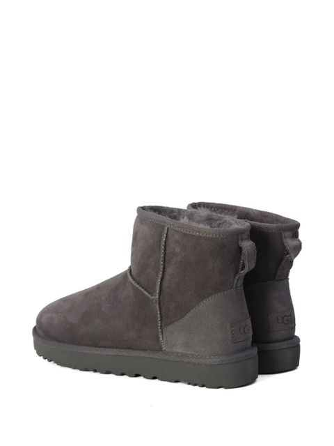 UGG Classic Mini II logo-patch ankle boots - Grey