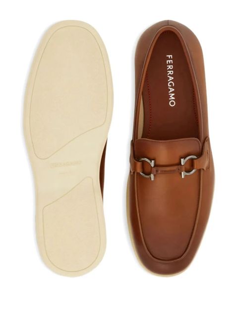 Ferragamo Gancini-detail loafers - Brown