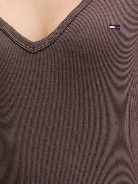 Tommy Jeans t-shirt damski kolor brązowy DW0DW17385