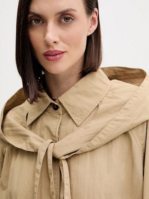 Hoss Intropia kurtka