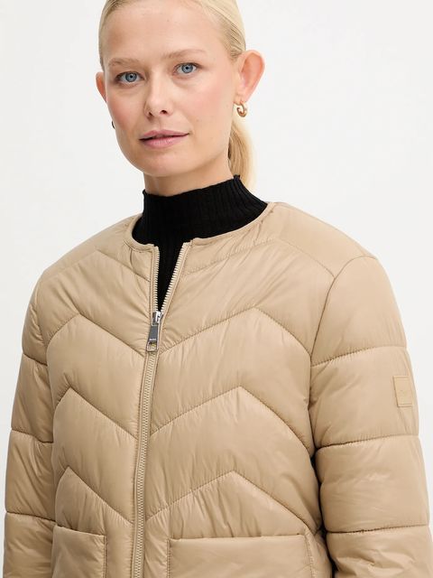 BOSS Orange kurtka puchowa kolor beżowy przejściowa 50542364