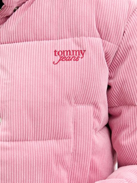 Tommy Jeans kurtka kolor różowy zimowa oversize DW0DW21658