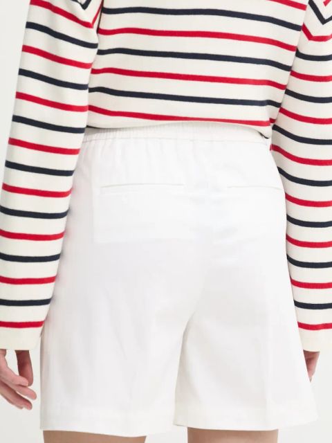 United Colors of Benetton szorty damskie kolor biały gładkie high waist 40FAD901U