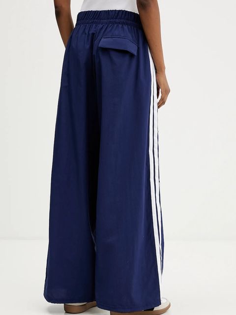 adidas spodnie dresowe Essentials damskie kolor granatowy z aplikacją JV5328