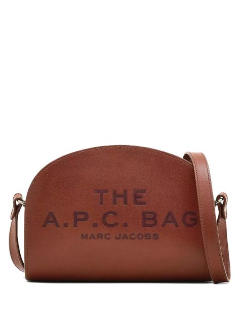 Marc Jacobs x A.P.C. embossed-logo leather cross body bag - Brown - zdjęcie produktu nr 1