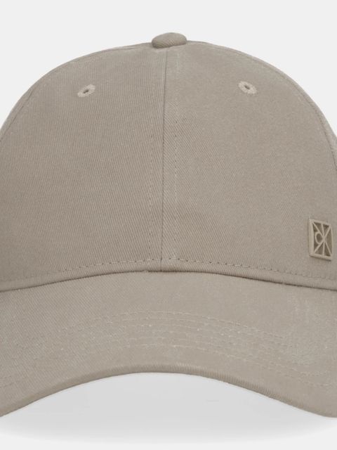 Calvin Klein czapka z daszkiem bawełniana kolor beżowy LV04F5059G - zdjęcie produktu nr 2