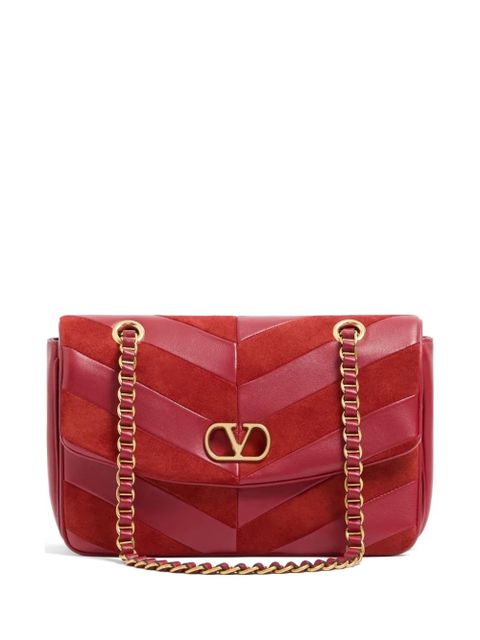 Valentino Garavani Djuna medium chain bag in suede and nappa with chevron pattern - Red - zdjęcie produktu nr 1