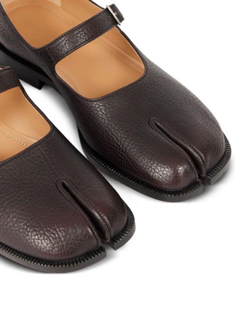 Maison Margiela Tabi Mary Jane loafers - Brown