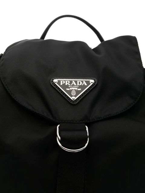 Prada logo plaque drawstring backpack - Black