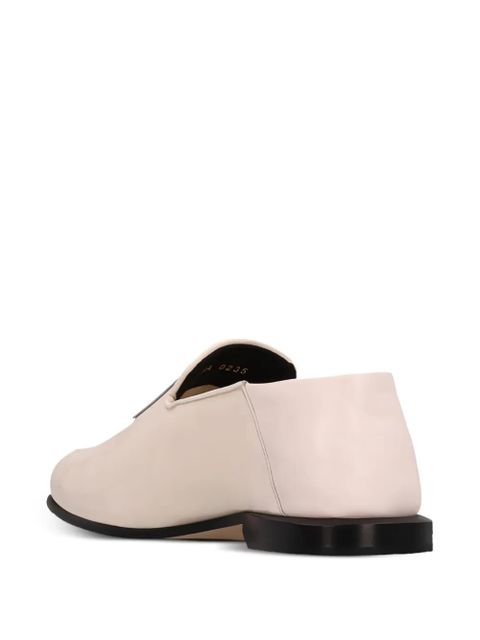 Givenchy logo-label loafers - Neutrals