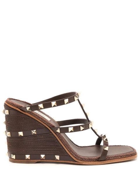 Valentino Garavani Rockstud-embellished wedge sandals - Brown - zdjęcie produktu nr 1