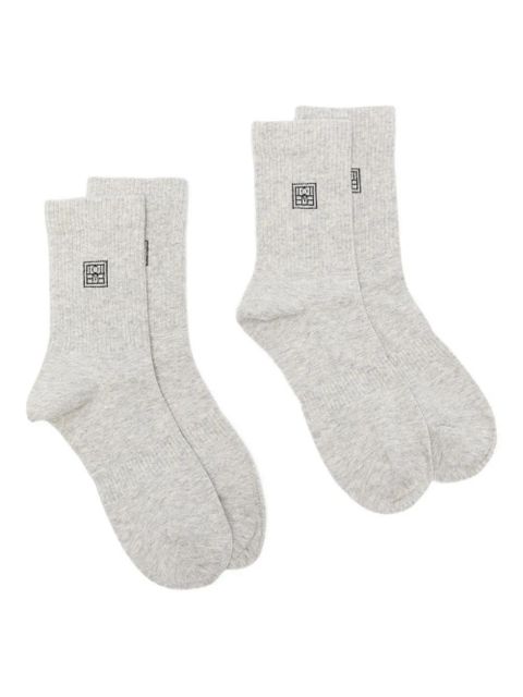 TOTEME monogram-embroidered socks (pack of two) - Grey - zdjęcie produktu nr 1
