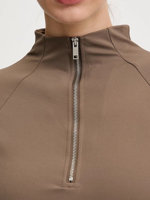 P.E Nation longsleeve Routine