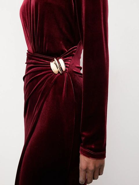 Answear.LAB sukienka welurowa kolor bordowy maxi dopasowana