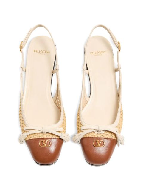 Valentino Garavani Valet Du Roi slingback ballerinas in raffia and kidskin 25mm - Neutrals