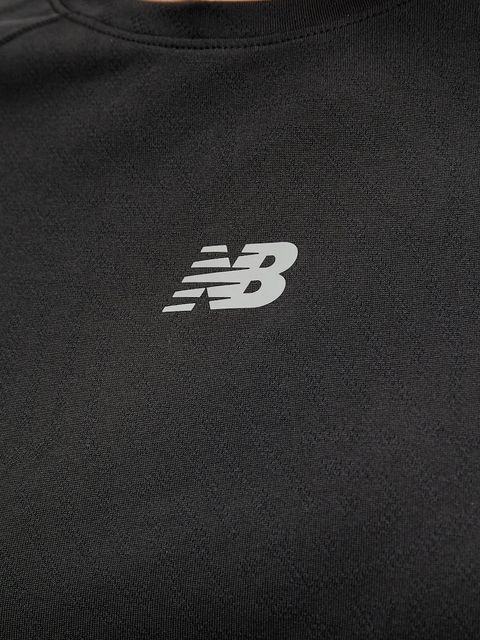New Balance t-shirt treningowy damski kolor czarny WT51223BK