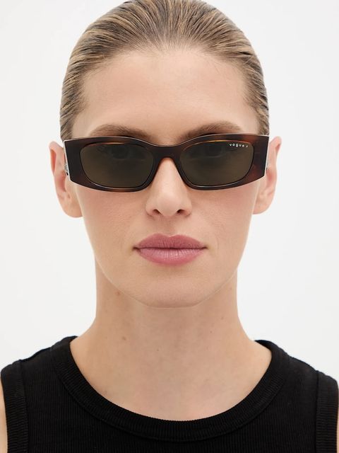VOGUE okulary przeciwsłoneczne damskie kolor brązowy 0VO5655SU