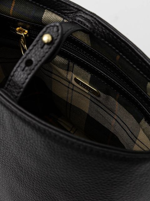 Barbour torebka skórzana kolor czarny LBA0488