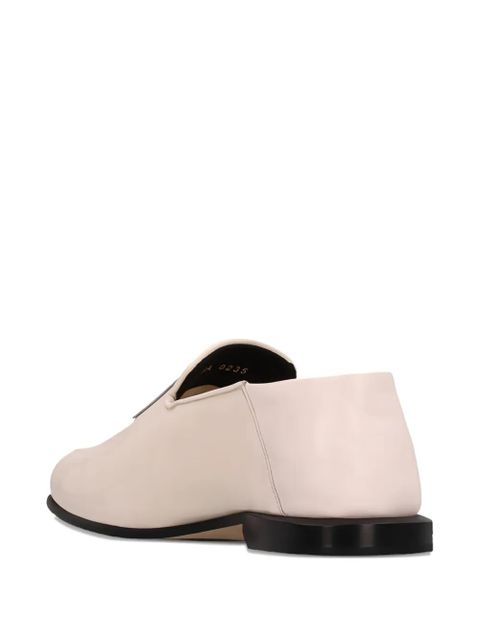 Givenchy logo-label loafers - Neutrals