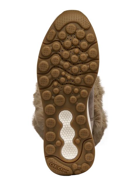 Geox botki D SPHERICA ACTIF X2 damskie kolor brązowy na platformie lekko ocieplone D46WPB 0LV22 C6172