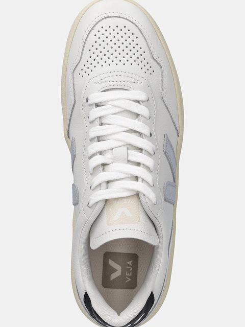 Veja sneakersy skórzane V-90