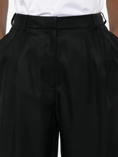 The Frankie Shop pleated bermuda shorts - Black