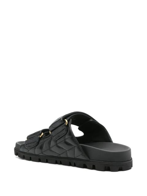 Miu Miu matelassé leather sandals - Black