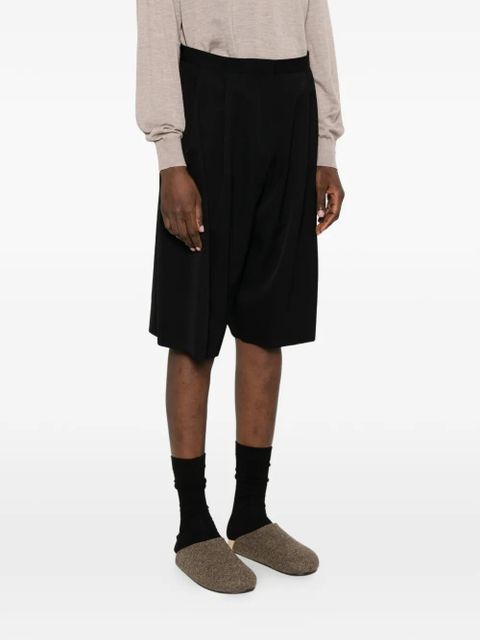 The Row Kalyan pleated tailored shorts - Black