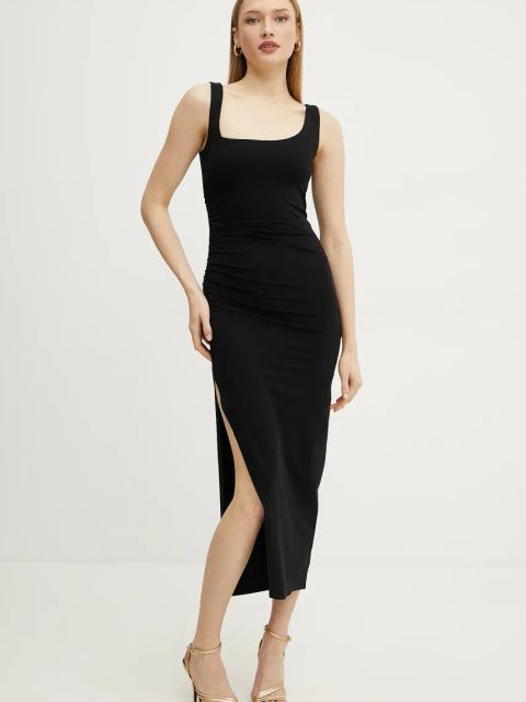 Patrizia Pepe sukienka kolor czarny midi dopasowana 2A2909 J129