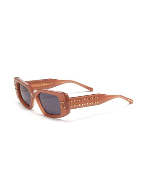 VALENTINO GARAVANI EYEWEAR Rockstud-embellishment sunglasses - Brown - zdjęcie produktu nr 2