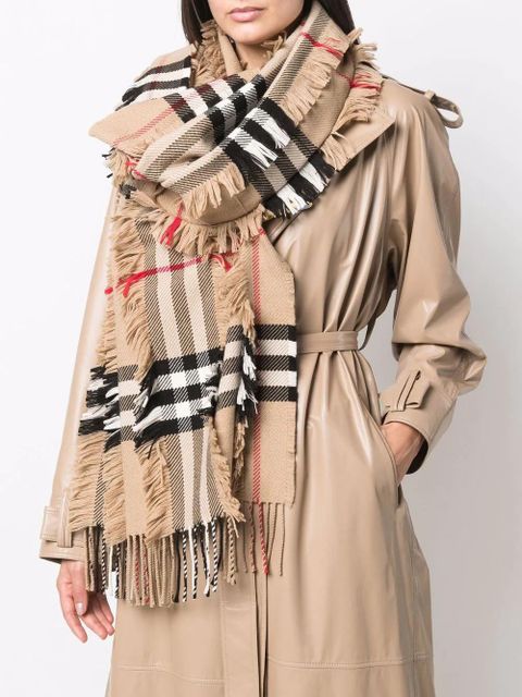 Burberry fringed signature check scarf - Neutrals - zdjęcie produktu nr 2