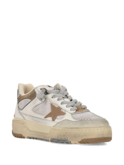 Golden Goose star appliqué leather sneakers - Neutrals - zdjęcie produktu nr 1