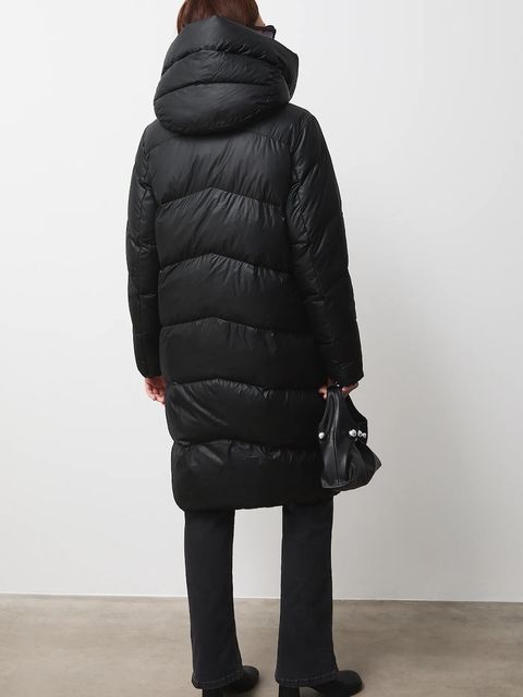 Medicine płaszcz puchowy damski kolor czarny zimowy
