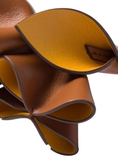 Miu Miu flower leather keyring - Brown