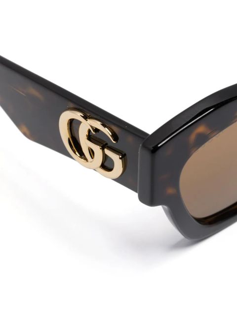 Gucci Eyewear logo-plaque oversize-frame sunglasses - Brown