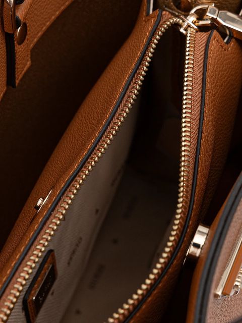 Guess torebka MERIDIAN kolor brązowy HWBG69 74060