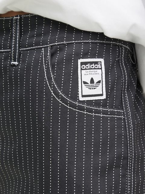 adidas Originals spodnie Aop Pant damskie kolor szary fason cargo high waist JJ3140