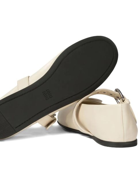 Miu Miu buckle-bow ballet flats - Neutrals
