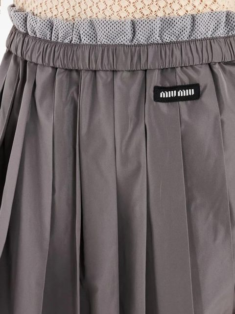 Miu Miu pleated logo-detail skirt - Grey