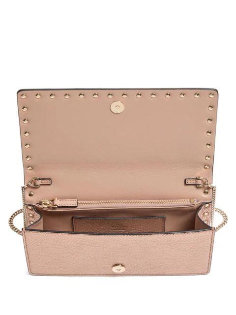 Valentino Garavani small rockstud laminated grainy calfskin tote bag - Pink