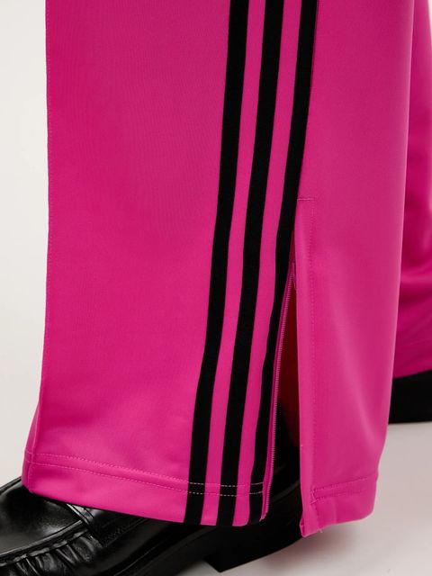 adidas Originals spodnie dresowe Firebird Tp damskie kolor różowy z aplikacją JY2696