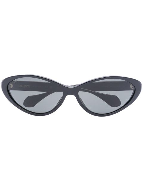 Gucci Eyewear cat-eye frame sunglasses - Black