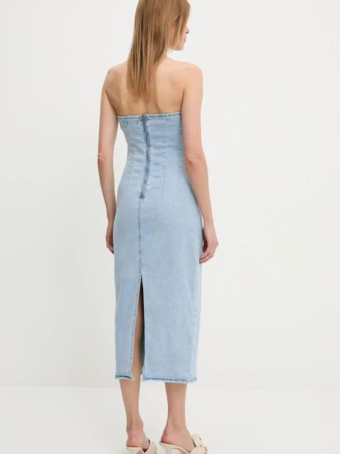 Answear.LAB sukienka jeansowa kolor niebieski midi prosta