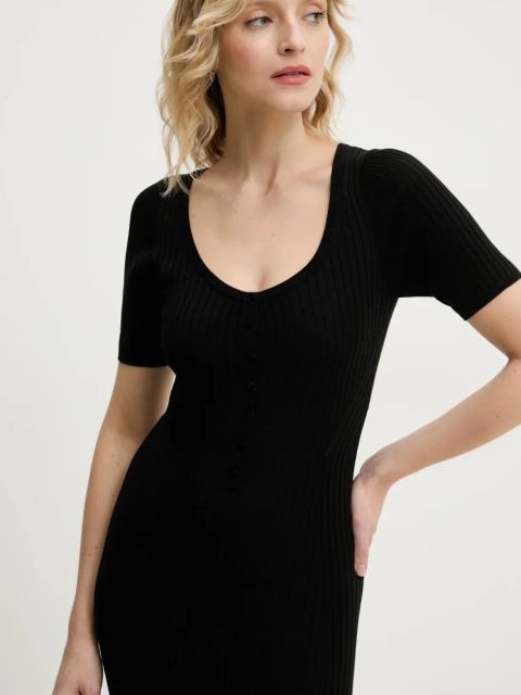 Herskind sukienka z domieszką jedwabiu Mira kolor czarny maxi dopasowana 5536106