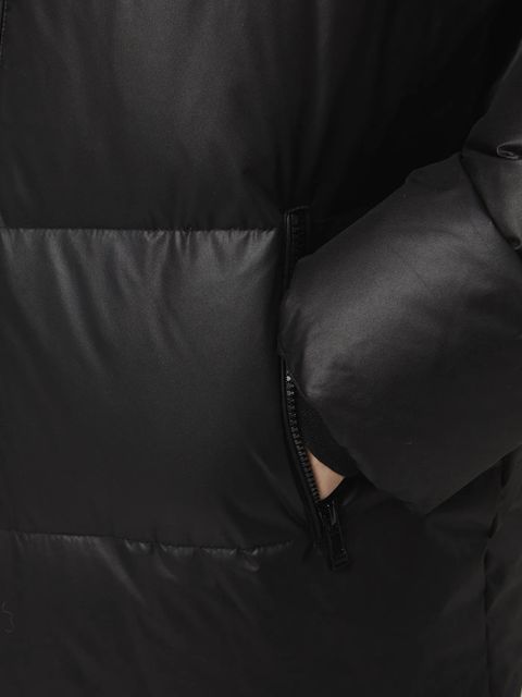 Medicine płaszcz puchowy kolor czarny