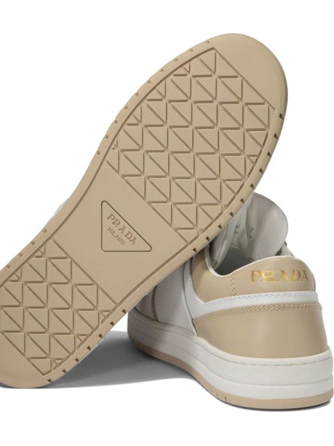 Prada Downtown logo-appliqué sneakers - Neutrals