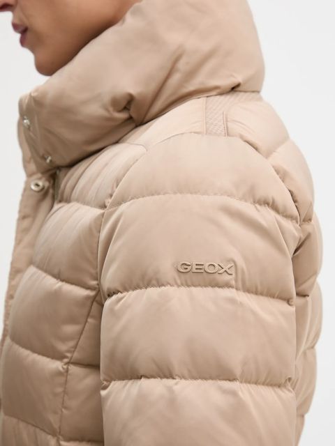 Geox kurtka puchowa BETTANIE kolor beżowy przejściowa W5626N T3122