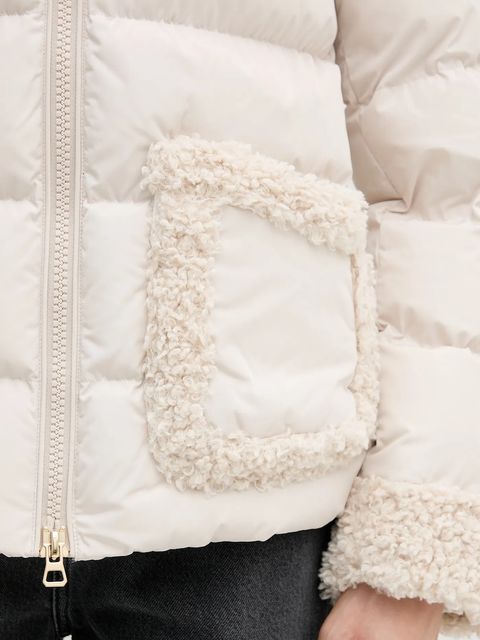 Geox kurtka VILDE kolor beżowy W5628D T3266 - zdjęcie produktu nr 2